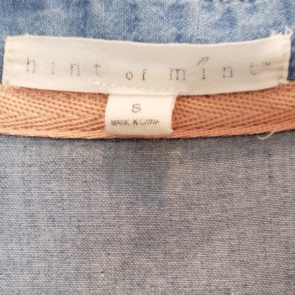 Hint of Mint Chambary Jean Lace Top - Picture 8 of 8